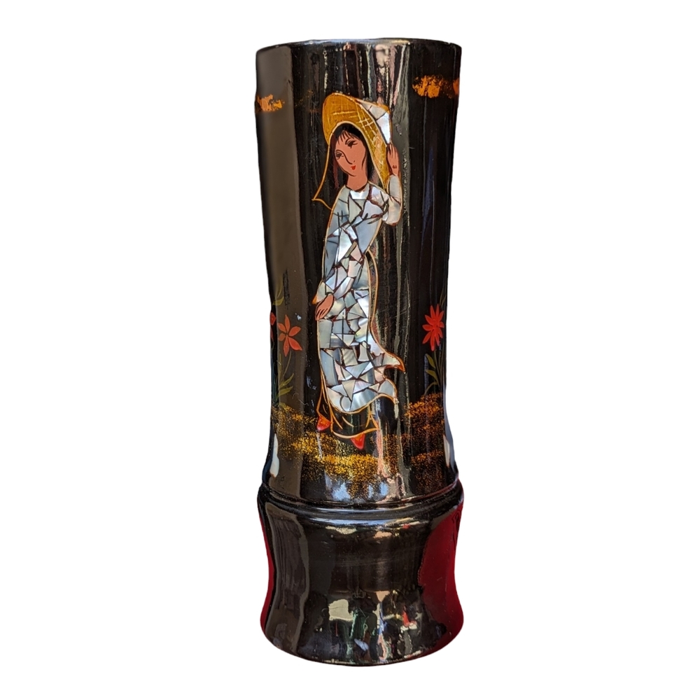 Flying Horse Footed Lacquer Vase with Mother of Pearl Abalone Inlay Hand Painted